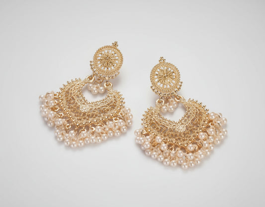 Aadhya Pearl & Temple Crescent Set